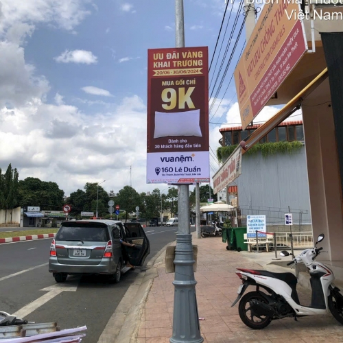 TREO PHƯỚN DỌC QUẢNG CÁO